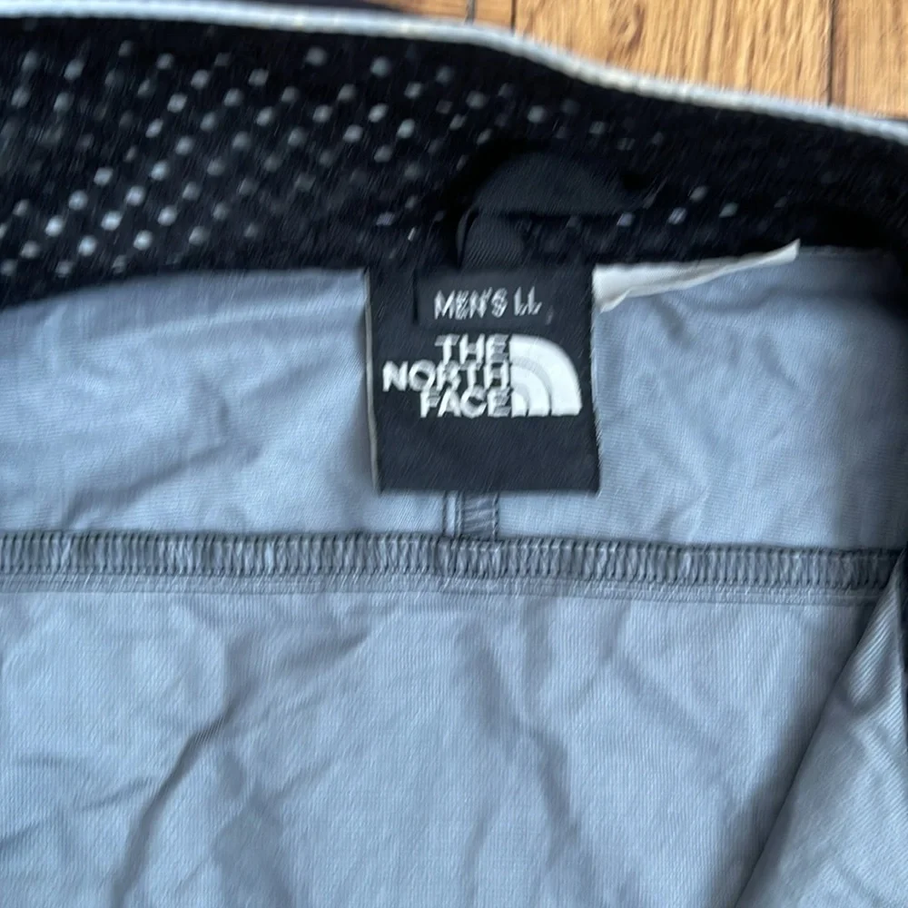 THE NORTH FACE POCKETABLE SHELL